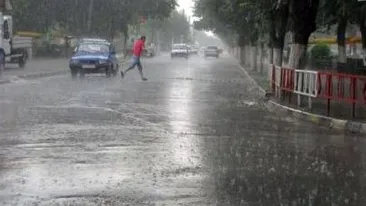 Iti faci deja planuri pentru weekend? Uite ce temperaturi vor fi si unde va ploua