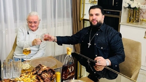 Irinel Columbeanu a răbufnit, după ce a fost luat la mișto pentru imaginea cu Tzancă Uraganu: „Ramolit ești...”