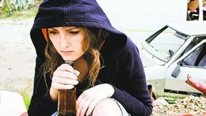Proasta educatie creste riscul alcoolismului in randul adolescentilor