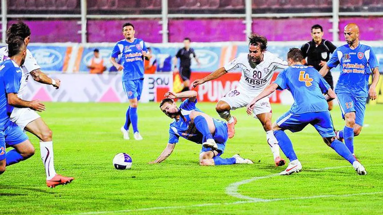 Rapidistii s-au razbunat crunt pe adversarii de la FCM! I-au lasat pe jucatorii de la Targu Mures fara apa calda la vestiare!