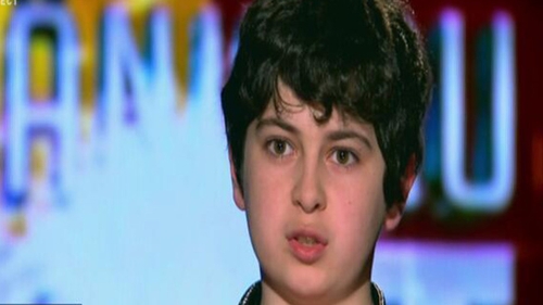 Talent in forma pura! Un pusti de 12 ani a ridicat toata sala in picioare cu un numar DUMNEZEIESC: "Te vrem in finala"
