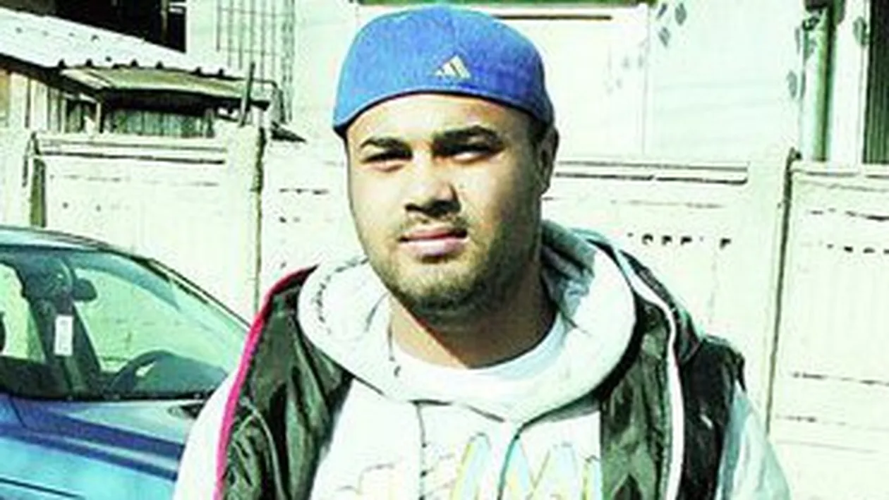 Vezi ce a facut Perversu' de pe Targu Ocna cu banii stransi in urma celebritatii! A ajuns din nou sarac