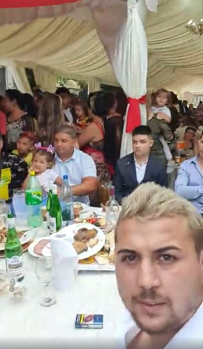 Nicolae Guță și Armin Nicoară, în mijlocul invitaților la o nuntă în Potcoava unde nu s-a ținut cont de nicio măsură împotriva noului coronavirus. S-au dat amenzi de 125.000 de lei