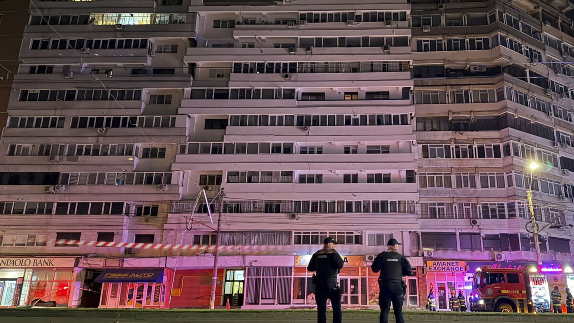 Cum arată acum apartamentul din Galați lovit de dronă. Locuința a fost distrusă