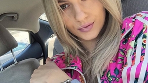 Prima reacţie a LIDIEI BUBLE, după ce RĂZVAN SIMION a divorţat de nevastă: "Am primit..."