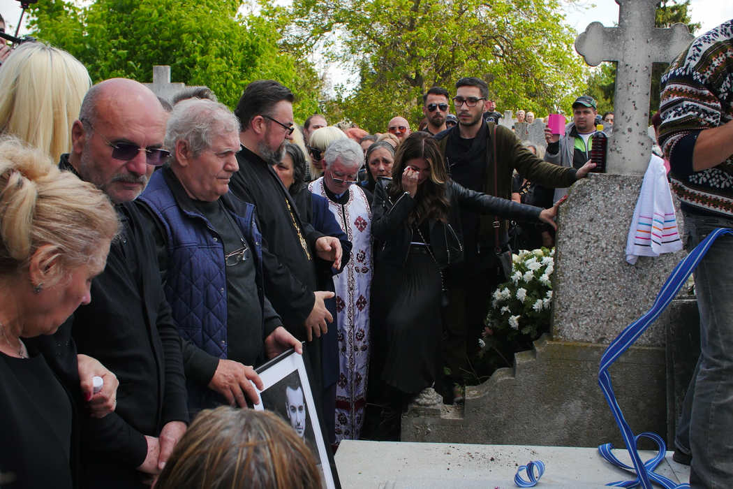 Imagini în premieră de la înmormântarea lui Răzvan Ciobanu + informații exclusive