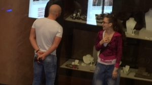 Dupa ce a jucat la “Barcelona decolteelor” cu Roxana Vancea, Mihai Bendeac poarta tricoul "Viitorului Domnesti"