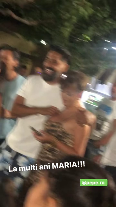 Imaginile momentului în showbiz! Connect-R și Misha, filmați în ipostaze tandre la 1 an de la anunțul divorțului! Andra i-a dat de gol