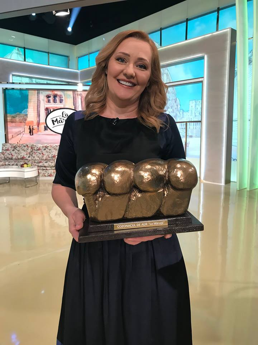 Elena Lasconi, mărturii sfâșietoare despre primul mariaj: “Aș fi divorțat a doua zi”. Ce îi facea primul soț vedetei de la Pro TV