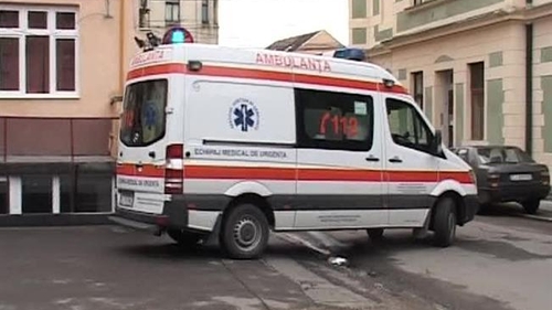 Medic de pe Ambulanţă, prins cu şpăgi pe spinarea morţilor! Lua bani de la pompele funebre