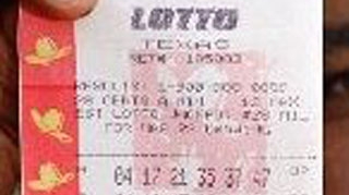 Doi americani vor imparti marele premiu la loto de355 de milioane de dolari