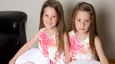 O britanica a nascut doua perechi de gemene identice