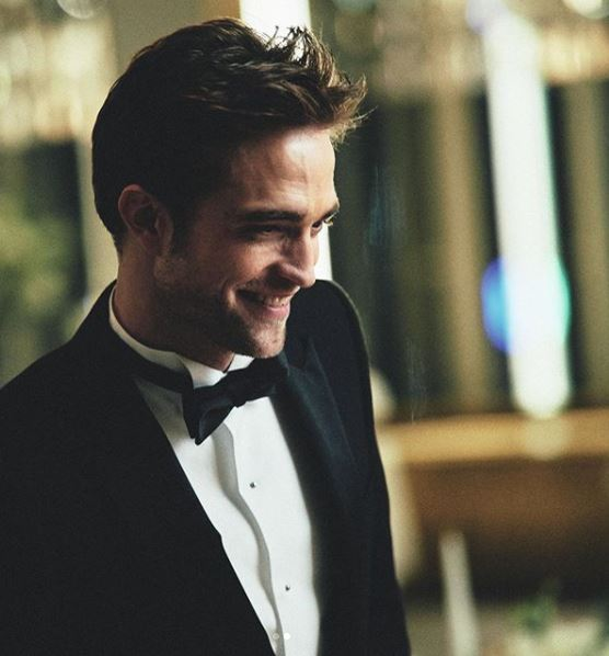 Robert Pattison, depistat pozitiv cu COVID-19. Filmările pentru pelicula The Batman, în care joacă rolul principal, au fost oprite din nou | VIDEO