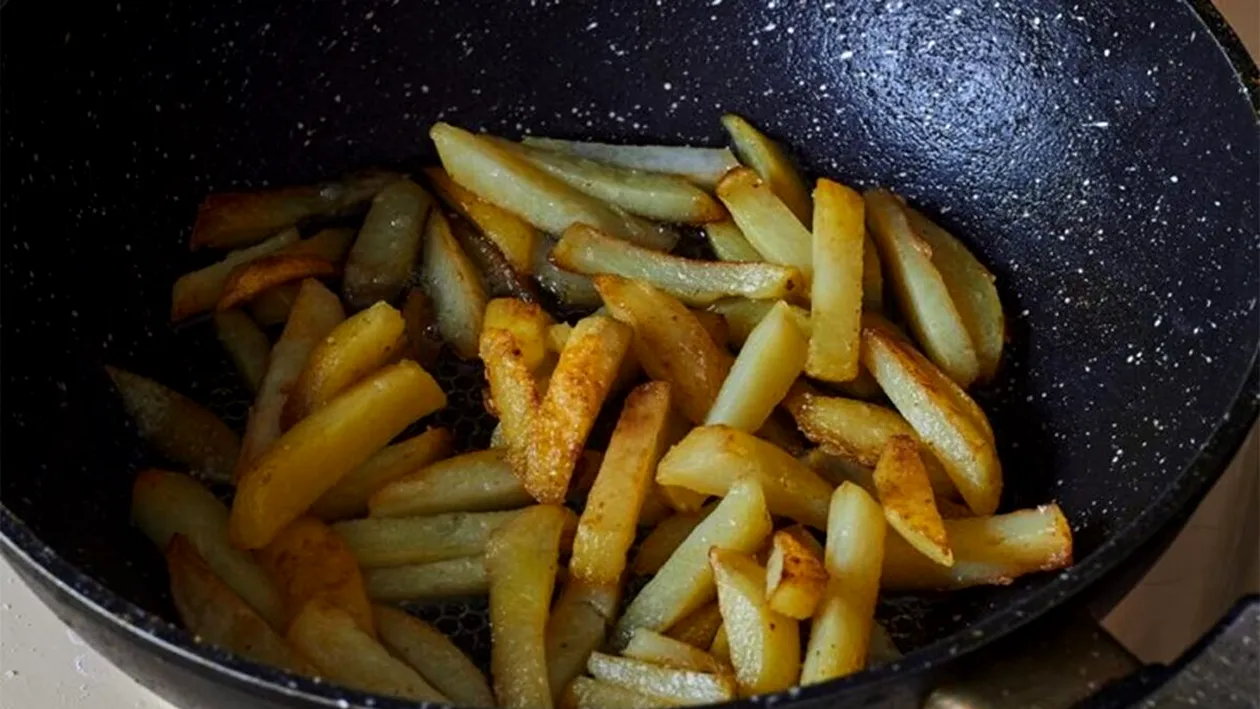 Cele 3 alimente care trebuie evitate în luna noiembrie, potrivit experților în nutriție