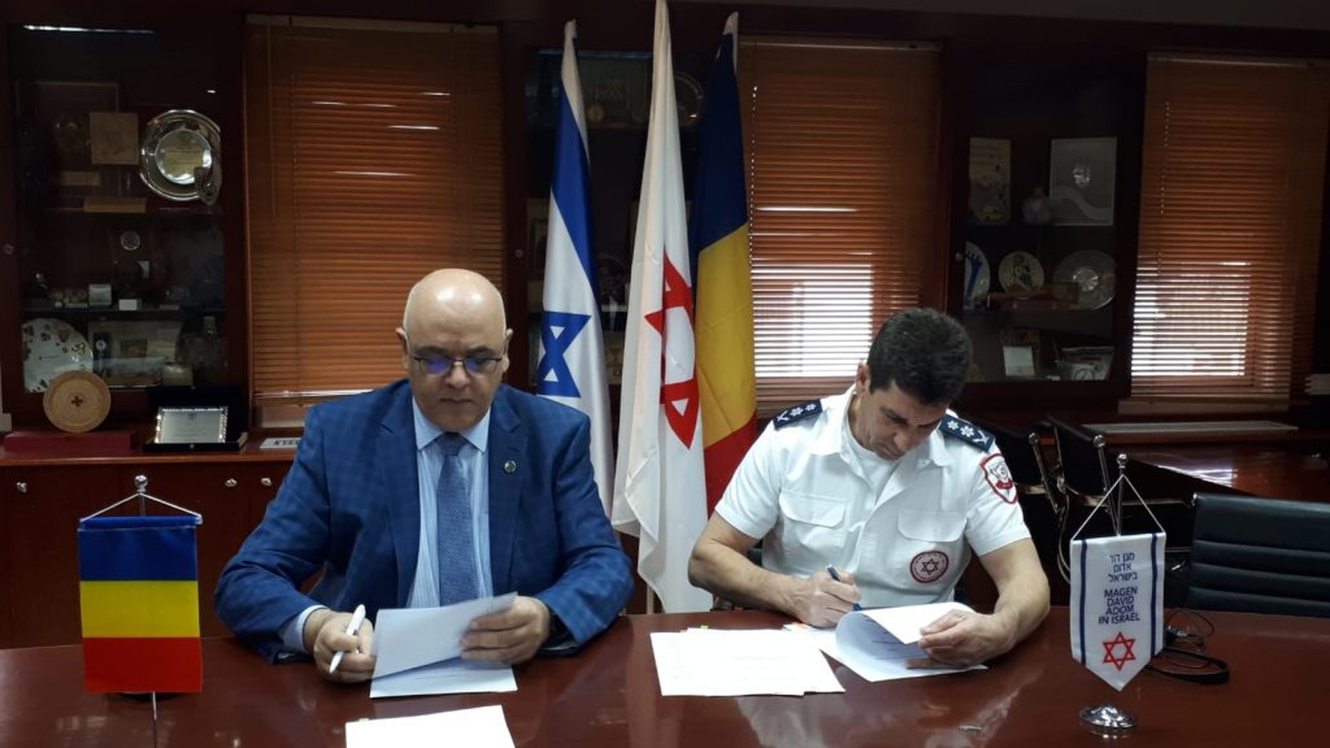 Raed Arafat, vești mult așteptate în vreme de coronavirus în România: “Numărul cazurilor este stabil”. Când se vor redeschide mall-urile