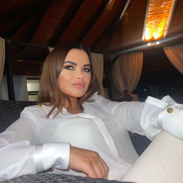 Carmen de la Sălciua se consideră o cântăreață împlinită, pe care nici pandemia nu a reușit să o destabilizeze
