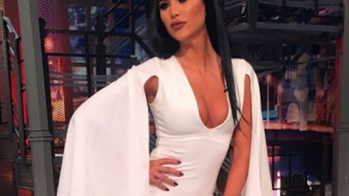 Daniela Crudu a ales! Cum arată rochia pe care o va purta la petrecerea de Revelion