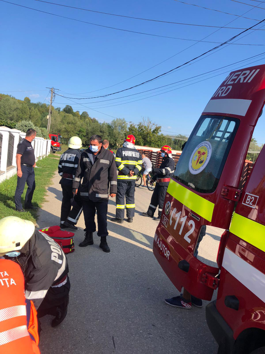 Moarte fulgerătoare pentru un copil de 6 ani din Dâmbovița după un accident! A fost solicitat un elicopter SMURD, dar medicii nu au reușit să-i salveze viața