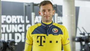 Pariurile zilei: 50% fotbal, 50% tenis »» Aici ai cele 10 selecții de astăzi!