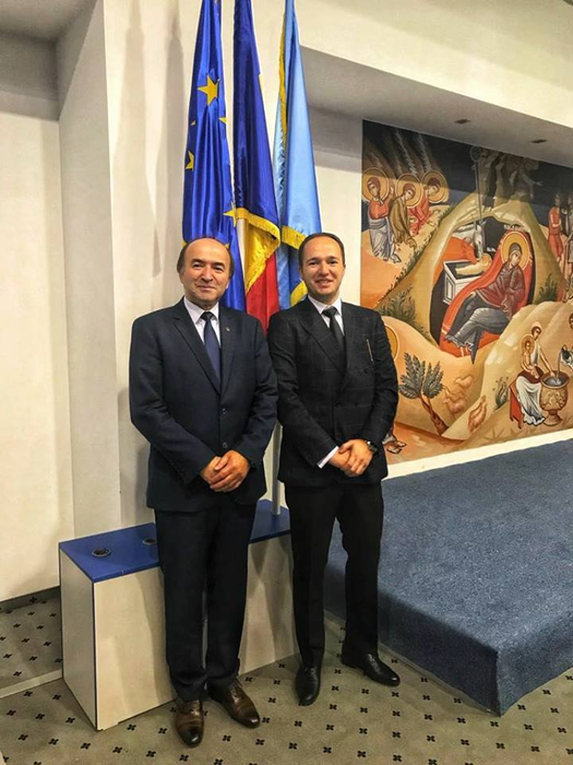 Feciorul cel mare al Ministrului Justiției se însoară la Iași cu o blondă focoasă