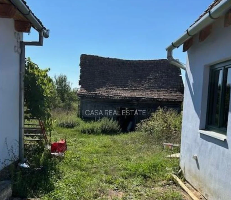Această casă din Viscri a fost scoasă la vânzare/ Sursa foto: Imobliare.ro