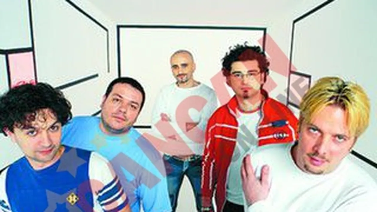 Voltaj intra in turneu! Concerteaza in mai multe orase din tara!