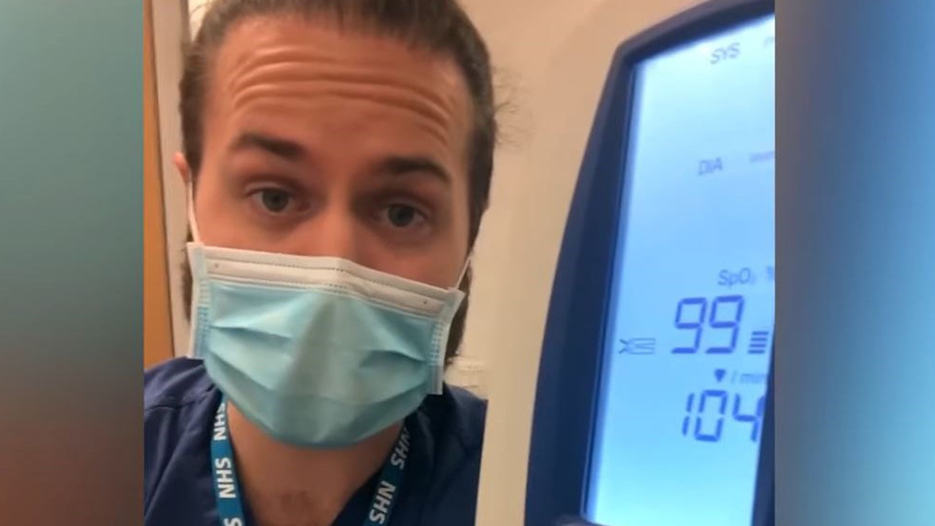 Ce se întâmplă cu respirația când porți masca de protecție! Un medic a făcut o demonstrație practică