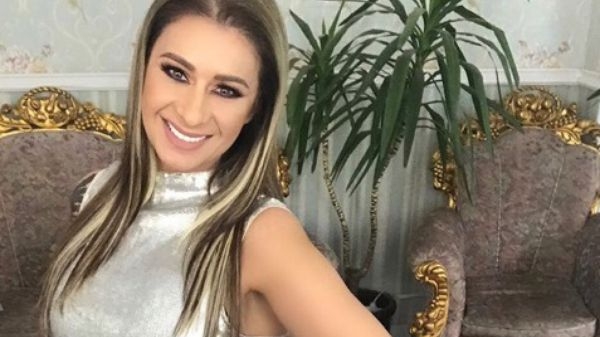 Cum arată Anamaria Prodan când se trezește, fără pic de machiaj! Nu se aștepta la asemenea reacții din partea fanilor