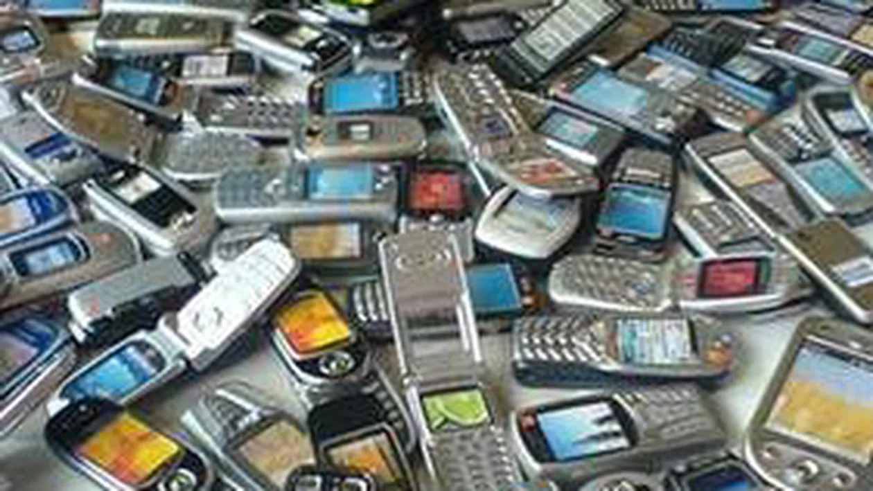 I-au lasat fara obiectul muncii! S-au gasit telefoanele folosite la metoda “Accidentul”