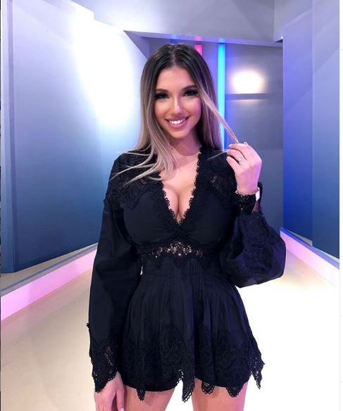 Gabriela Amzaru este acum pe o pantă ascendentă în cariera muzicală