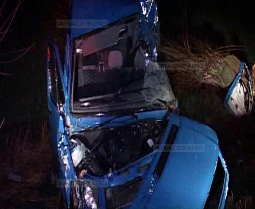 Accident grav în Arad: două persoane au decedat, iar alte două sunt grav rănite