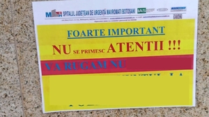 Mesaj viral postat pe o foaie A4, pe pereții Spitalului de Urgență din Botoșani: "Nu se primesc atenții! Vă rugăm nu.."