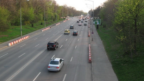 Trafic de COSMAR in Nordul Bucurestiului dupa un accident in care au fost implicate 3 masini! Nimeni nu a fost ranit!