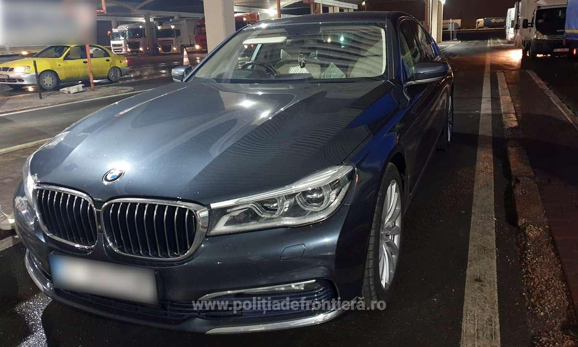 A vrut să scoată din țară un BMW Seria 7, dar a rămas fără mașină. Ce au descoperit polițiștii de frontieră de la vama Giurgiu