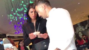 Ce se intampla de 1 Mai in Mamaia... NU ramane in Mamaia! Ce fac Madalina Pamfile si "sponsorul" ei, cand cred ca nu sunt filmati