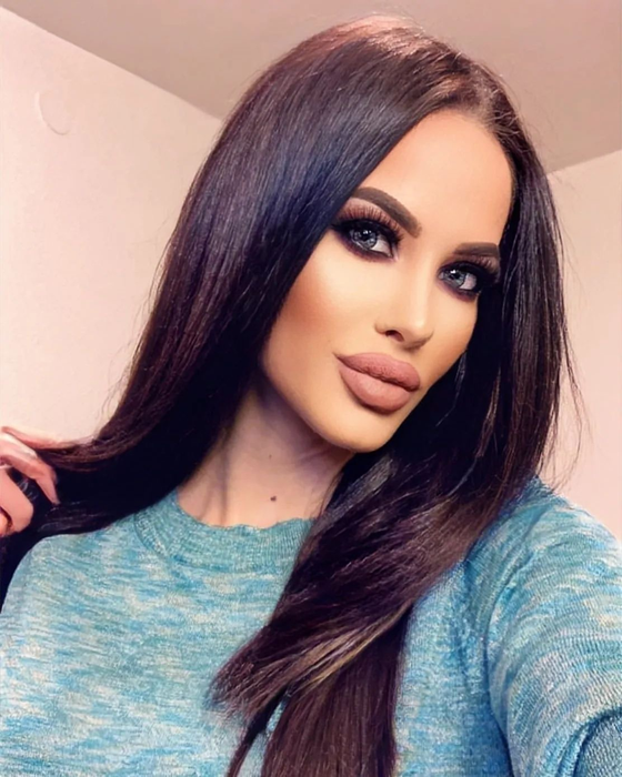 Luana era „șefa” și coordona „brigada” de videochatiste a fraților Tate / foto: Instagram
