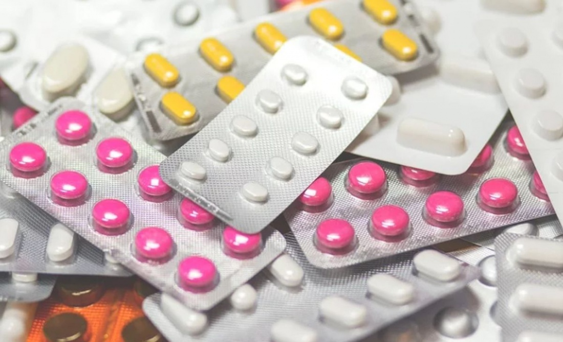 A ajuns la spital după ce a înghițit 16 pastile de paracetamol