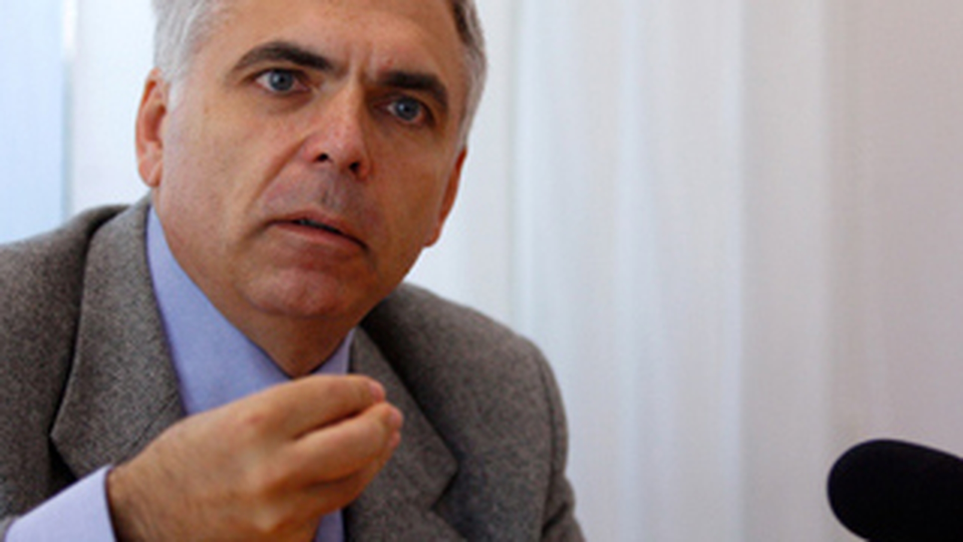 Adrian Severin s-a autosuspendat din PSD