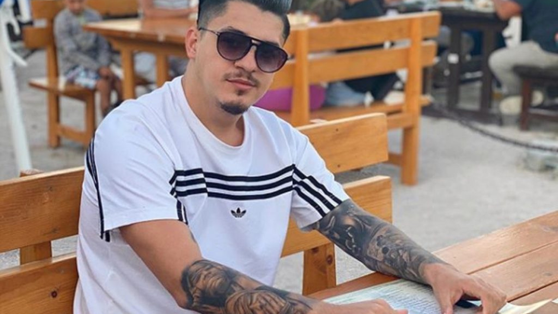 Imagini rare cu Bogdan de la Ploiești. Acum e un fenomen, dar puțini știu cum arăta manelistul, înainte de a fi celebru