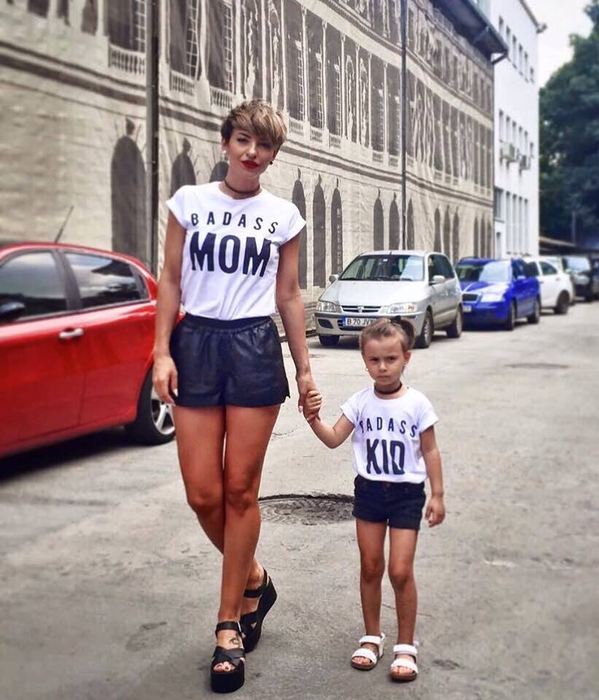Giulia Anghelescu a ajuns la spital cu fiul său: ”Sperăm să ne revenim curând”