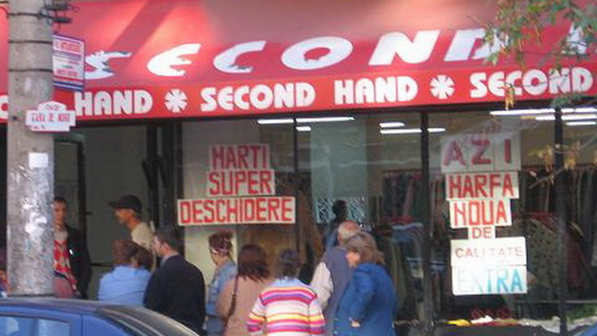 Asta e ultima! Ce se vinde mai nou in magazinele de tip Second Hand! “Se dau ca painea calda!”