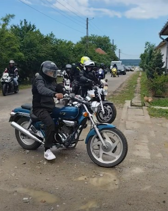 Alex, tânărul mort din Beiuș, a fost înmormântat. Cine a apărut să-l conducă pe ultimul drum