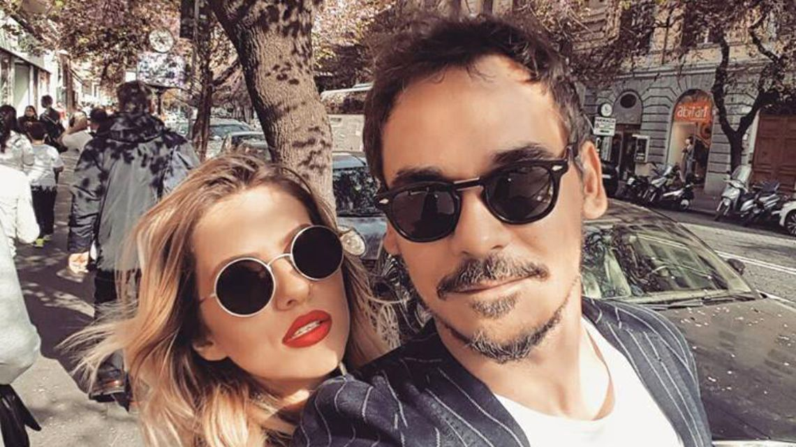 Lidia Buble și-a pus fanii pe jar! Tricoul minuscul i-a jucat feste artistei