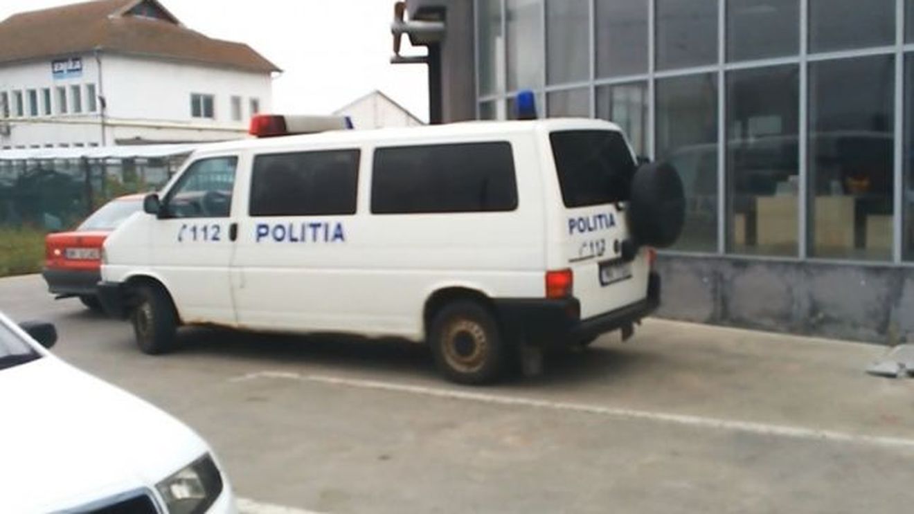 Sibiu: Șase persoane reținute după un scandal la care au participat 30 de persoane
