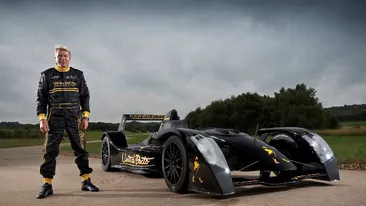 Mika Hakkinen la volan, pe Bulevardul Kisselef! Vezi ce cauta celebrul pilot de Formula 1 prin Bucuresti!