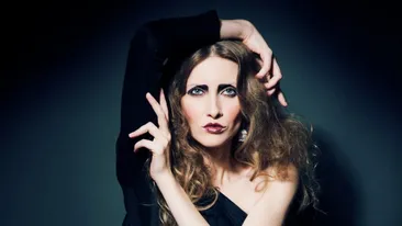 Iulia Albu, despre apariția lui Cezar Ouatu la X Factor Marea Britanie. „Poartă o pălărie pe care o detest!”