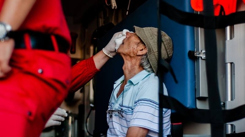 Mărturia unei jurnaliste care a stat lângă Ilie Gâzea, bărbatul care a murit la puțin timp după protest: „Avea neîncetat hemoragie nazală!”
