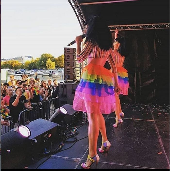 Ce s-a ales de Monica și Gabriela, gemenele de la “Cheeky Girls”