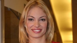 Nu a avut bani de jucării când era mică, dar recuperează la 32 de ani! "Îmi cumpar multe papusi". Vezi despre ce vedetă e vorba