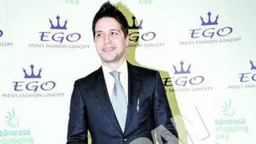 Aflat in pragul divortului, Jorge pare sa-si fi refacut deja viata amoroasa. I-a cumparat unei femei o limuzina, cu banii jos